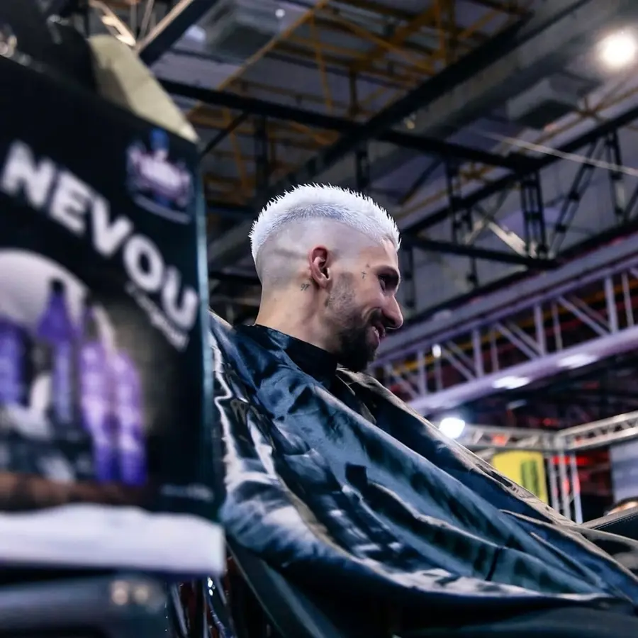 Corte na Barbearia TOP