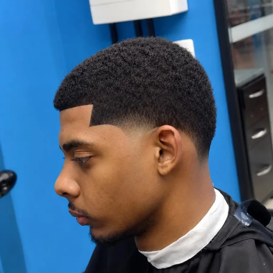 Corte na Barbearia TOP